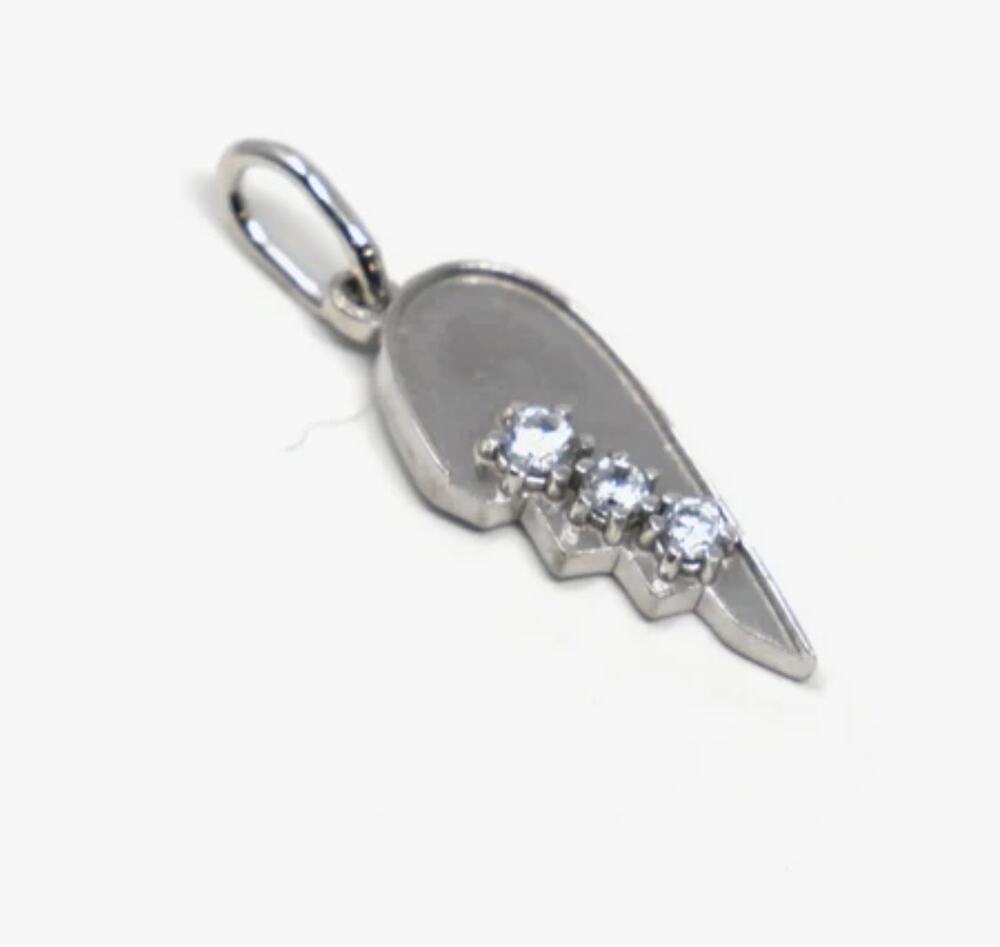 THE SIS KISS Half My Heart Charm Silver